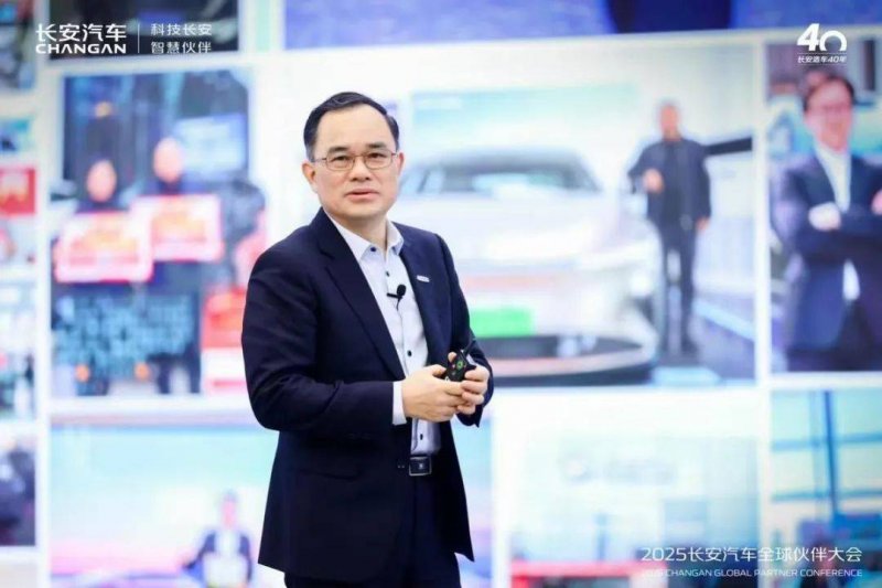 万科2024年上半年营收1427.78亿 新增融资	、再融资612亿